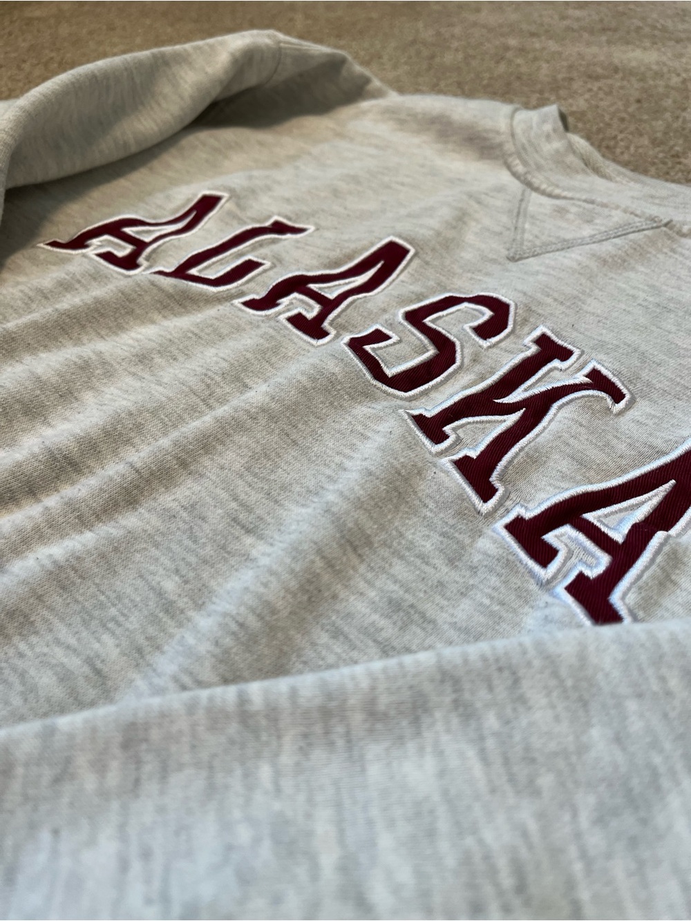 ALASKA crewneck - Picture 2 of 2